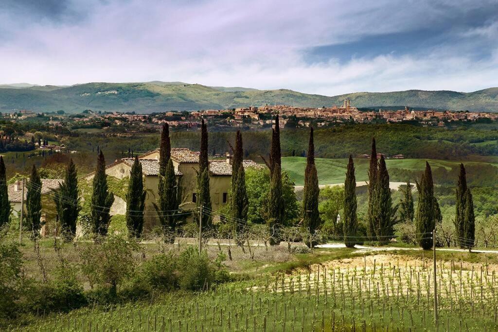Allegretti Agriturismo คาสเตลนูโอโว เบราร์เดนกา ภายนอก รูปภาพ